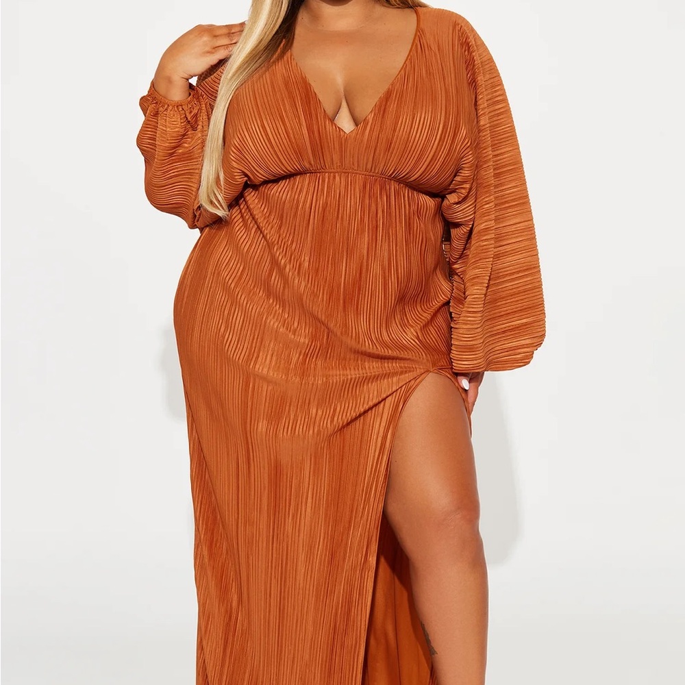 Fashion Nova Rust Maxi Dress